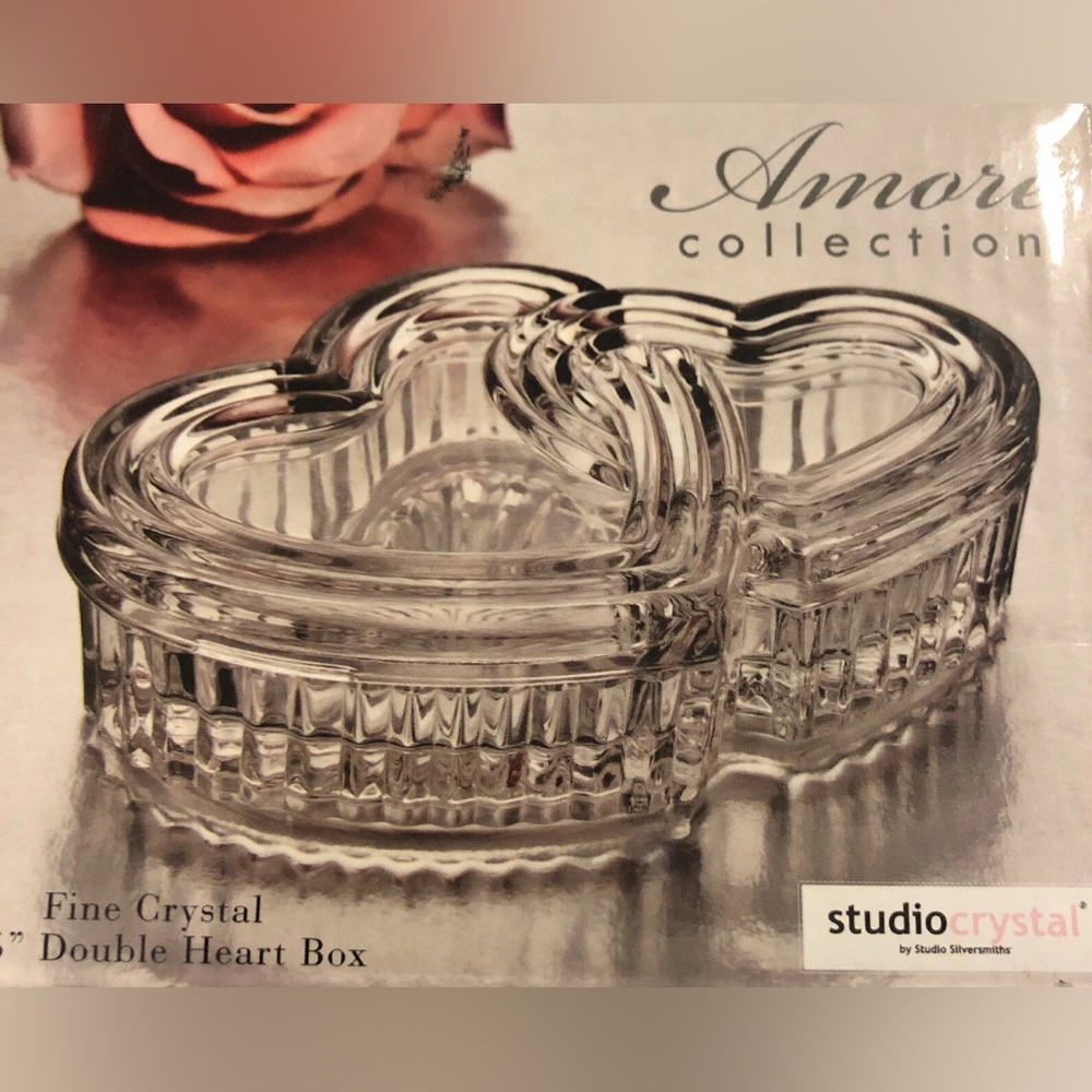 AMORE COLLETION  Studio Crystal Double Heart Box NIB